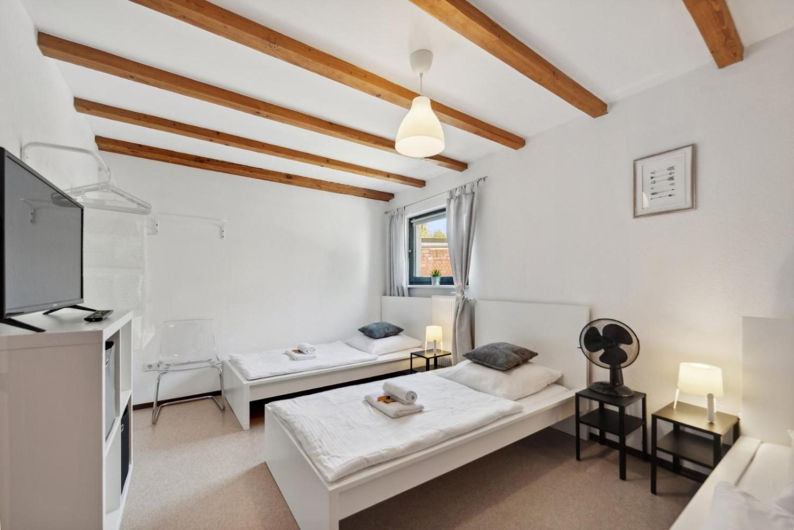 Andriss - Travel & Work - 5 Bedroom - Kitchen - Parking Kaiserslautern Extérieur photo