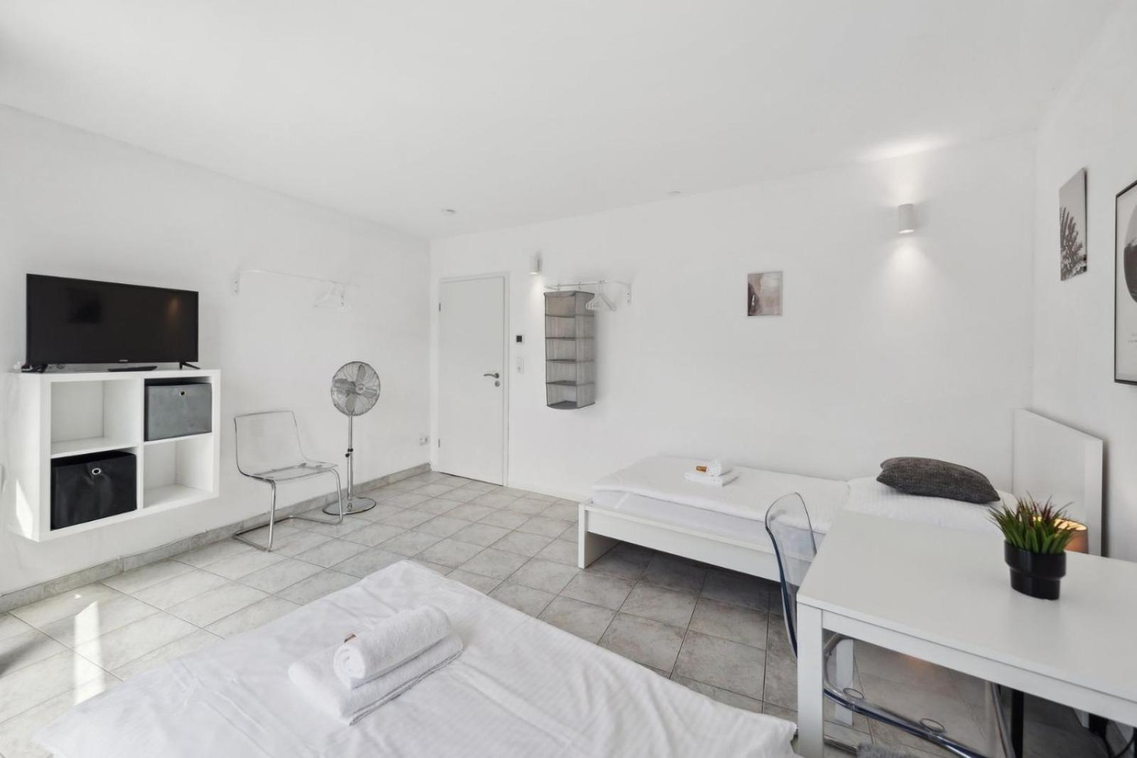 Andriss - Travel & Work - 5 Bedroom - Kitchen - Parking Kaiserslautern Extérieur photo